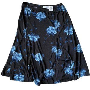Vintage Y2K black low rise skirt with blue flowers 2000s 90s Indie